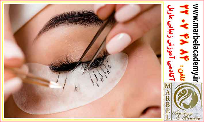 دوره آموزشی اکستنشن، لیفت و لمینت مژه و ابرو ویژه افراد متقاضی و هنرجو در زمینه ابرو و مژه است.